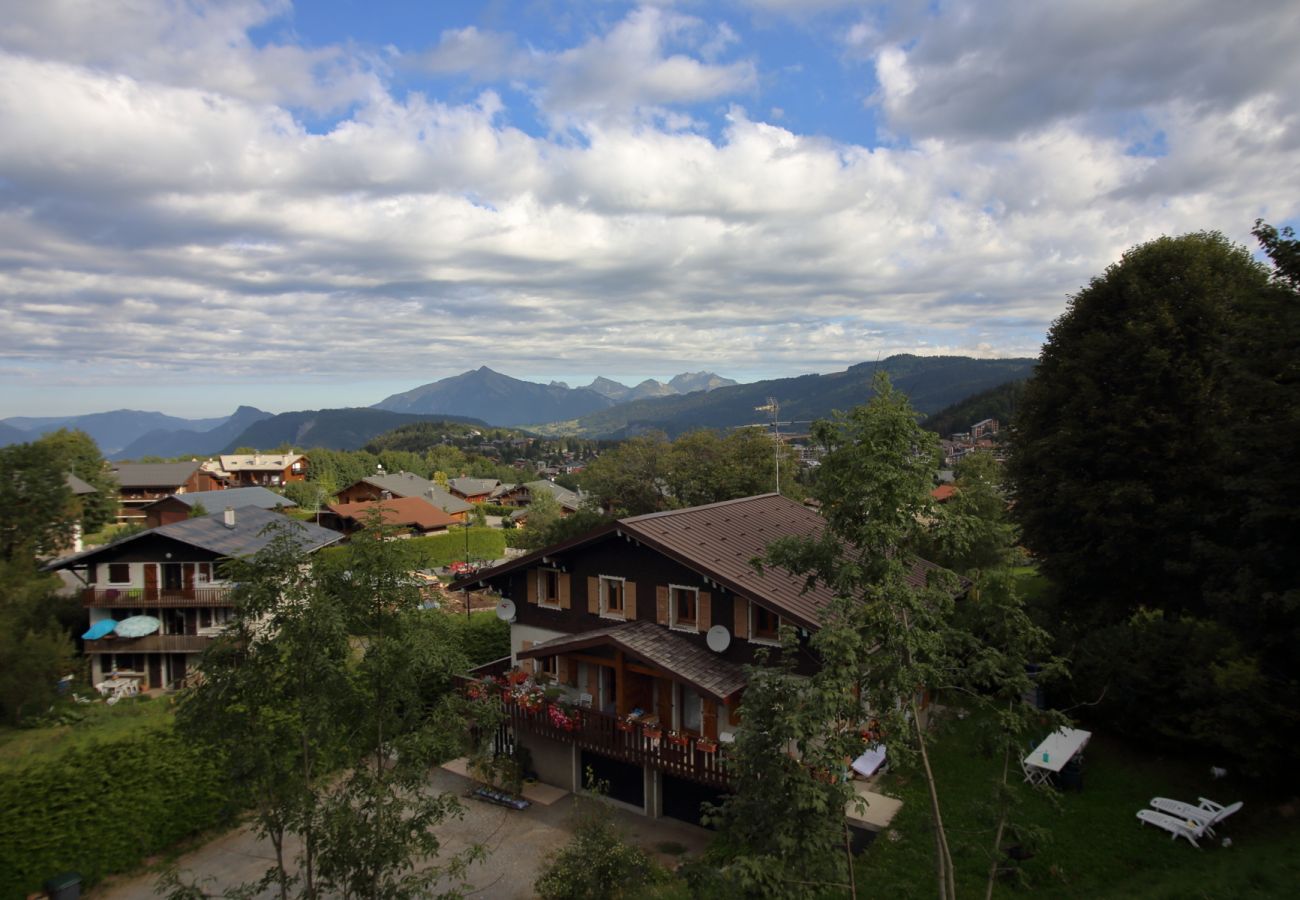 Chalet à Les Carroz d'Arâches - CH719 - Chalet 10 Pers aux Carroz Chalet à Les Carroz d'Arâches - CH719 - Chalet 10 Pers aux Carroz