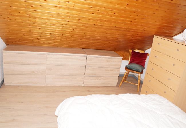 Appartement à Les Carroz d'Arâches - OB222 -  2 pièces Mezzanine 6 pers pieds de pistes Appartement à Les Carroz d'Arâches - OB222 -  2 pièces Mezzanine 6 pers pieds de pistes