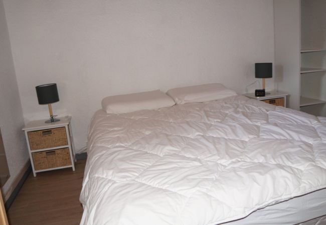 Appartement à Les Carroz d'Arâches - OB222 -  2 pièces Mezzanine 6 pers pieds de pistes Appartement à Les Carroz d'Arâches - OB222 -  2 pièces Mezzanine 6 pers pieds de pistes