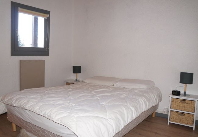 Appartement à Les Carroz d'Arâches - OB222 -  2 pièces Mezzanine 6 pers pieds de pistes Appartement à Les Carroz d'Arâches - OB222 -  2 pièces Mezzanine 6 pers pieds de pistes