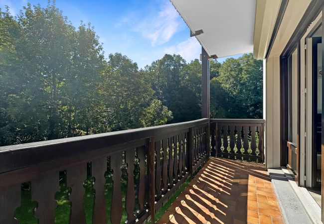 Appartement à Les Carroz d'Arâches - MU001 - 3 Pièces 6/8 Pers proche centre Carroz Appartement à Les Carroz d'Arâches - MU001 - 3 Pièces 6/8 Pers proche centre Carroz