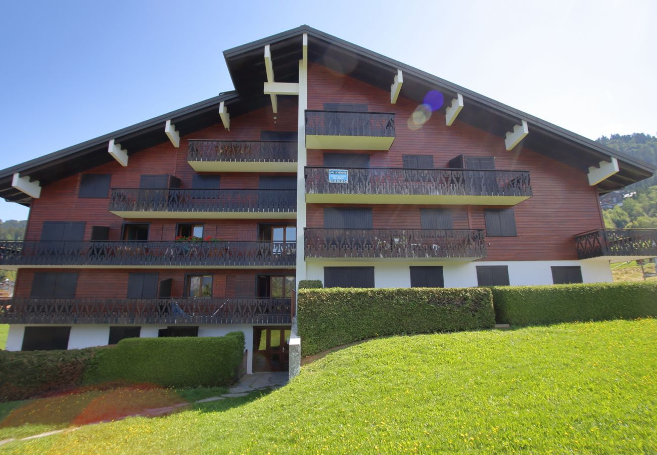 Studio à Les Carroz d'Arâches - PE255 Studio 4 pers proximité centre village Studio à Les Carroz d'Arâches - PE255 Studio 4 pers proximité centre village