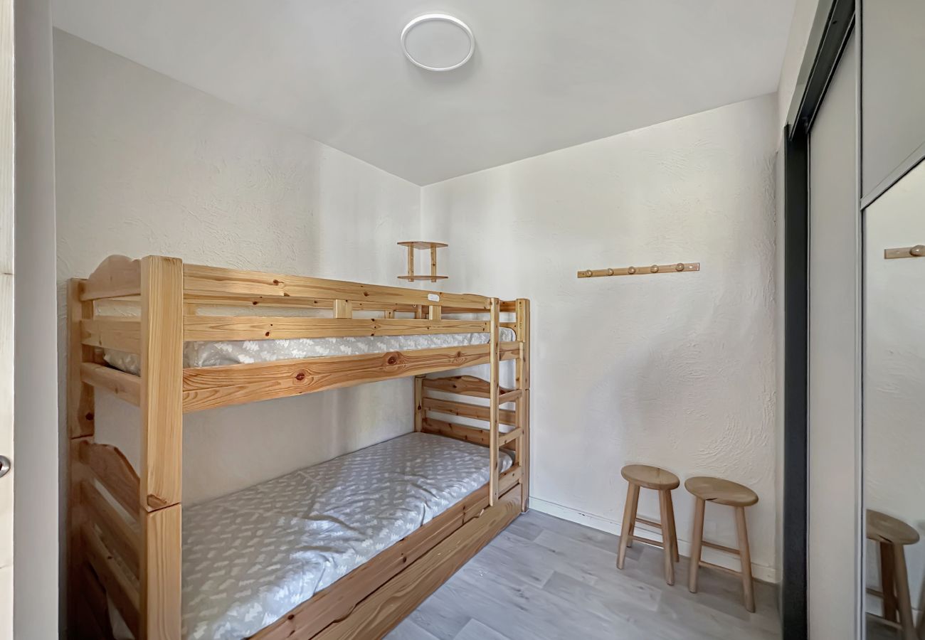 Studio à Les Carroz d'Arâches - THA1B - Studio 4/5 Pers Pied de Pistes Studio à Les Carroz d'Arâches - THA1B - Studio 4/5 Pers Pied de Pistes