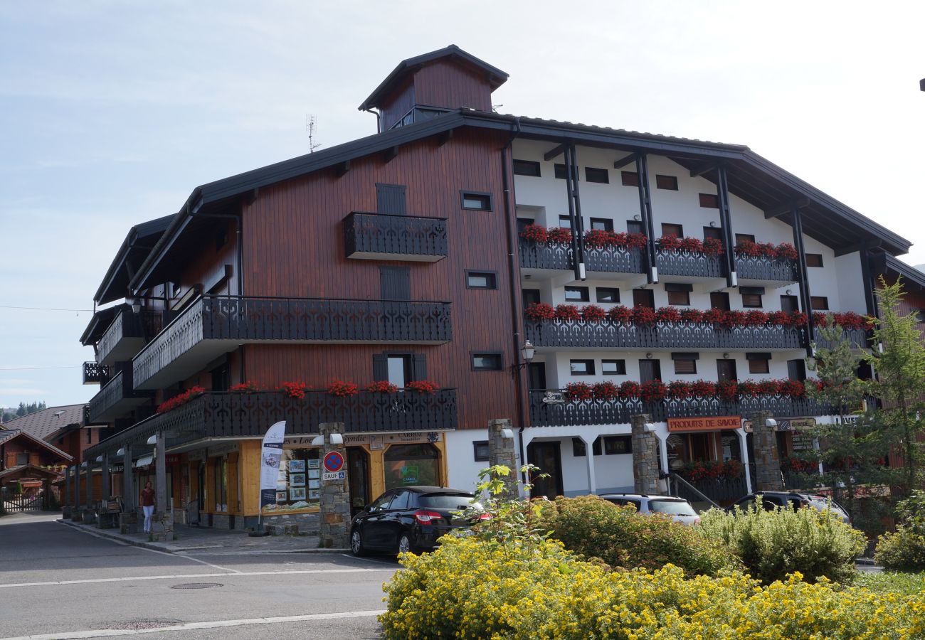 Garage/Parking à Les Carroz d'Arâches - CA19G - Garage Centre station Garage/Parking à Les Carroz d'Arâches - CA19G - Garage Centre station