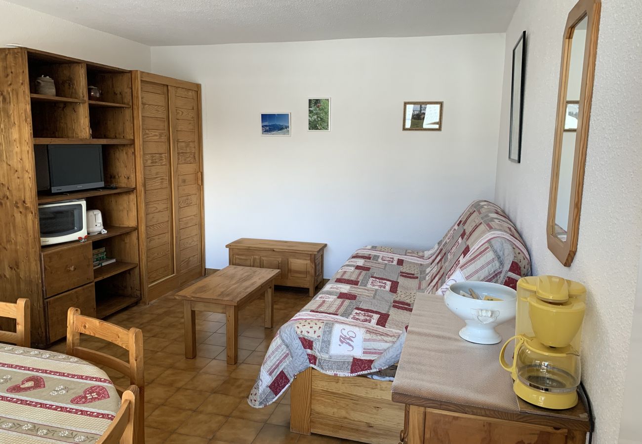 Studio à Les Carroz d'Arâches - CA108 - Studio 4 Pers centre Carroz Studio à Les Carroz d'Arâches - CA108 - Studio 4 Pers centre Carroz