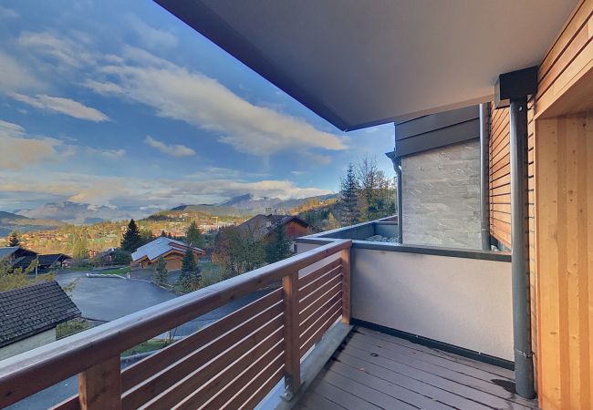 Appartement à Les Carroz d'Arâches - GCB103 - 6 Pièces 10 Pers pieds de pistes Carroz Appartement à Les Carroz d'Arâches - GCB103 - 6 Pièces 10 Pers pieds de pistes Carroz