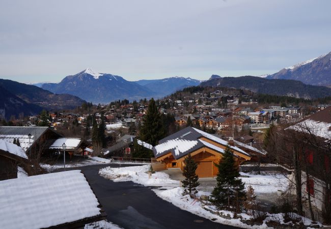 Appartement à Les Carroz d'Arâches - GCB103 - 6 Pièces 10 Pers pieds de pistes Carroz Appartement à Les Carroz d'Arâches - GCB103 - 6 Pièces 10 Pers pieds de pistes Carroz
