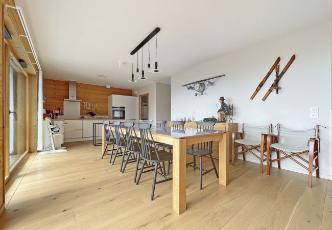 Appartement à Les Carroz d'Arâches - GCB103 - 6 Pièces 10 Pers pieds de pistes Carroz Appartement à Les Carroz d'Arâches - GCB103 - 6 Pièces 10 Pers pieds de pistes Carroz