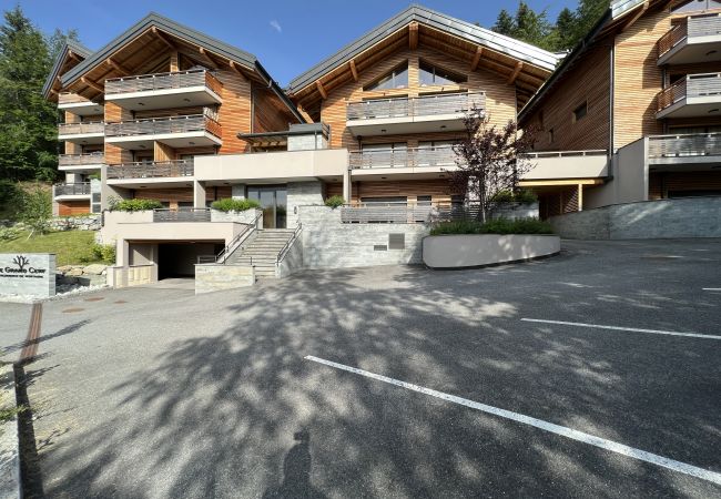 Appartement à Les Carroz d'Arâches - GCF211 appartement 6 pers pied de piste Appartement à Les Carroz d'Arâches - GCF211 appartement 6 pers pied de piste