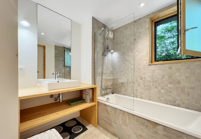 Appartement à Les Carroz d'Arâches - GCF211 appartement 6 pers pied de piste Appartement à Les Carroz d'Arâches - GCF211 appartement 6 pers pied de piste