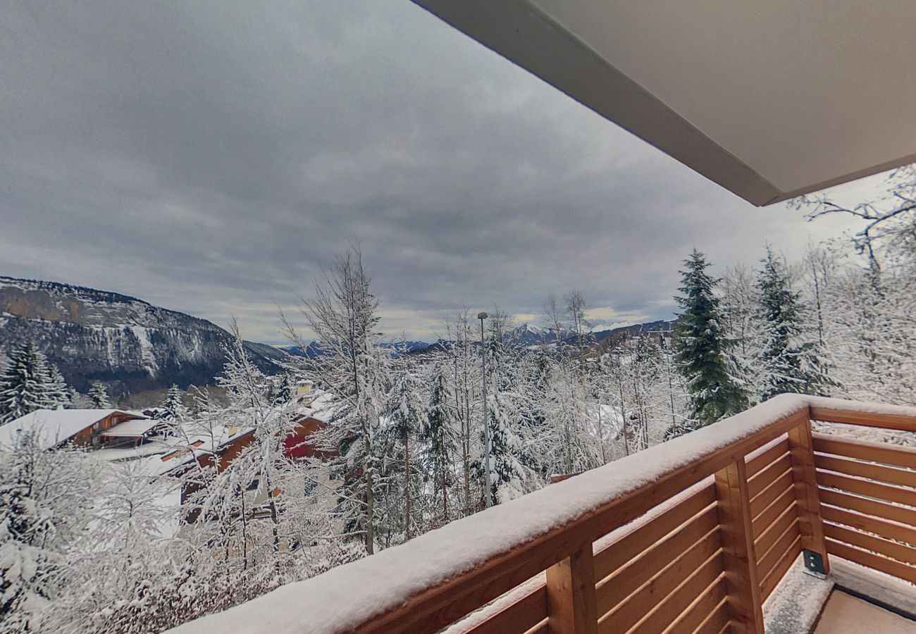 Appartement à Les Carroz d'Arâches - GCF211 appartement 6 pers pied de piste Appartement à Les Carroz d'Arâches - GCF211 appartement 6 pers pied de piste