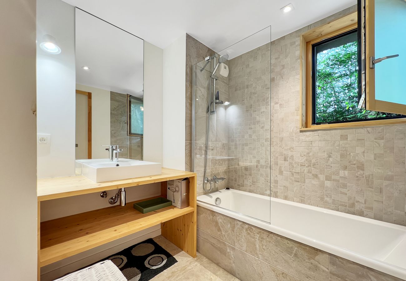 Appartement à Les Carroz d'Arâches - GCF211 appartement 6 pers pied de piste Appartement à Les Carroz d'Arâches - GCF211 appartement 6 pers pied de piste