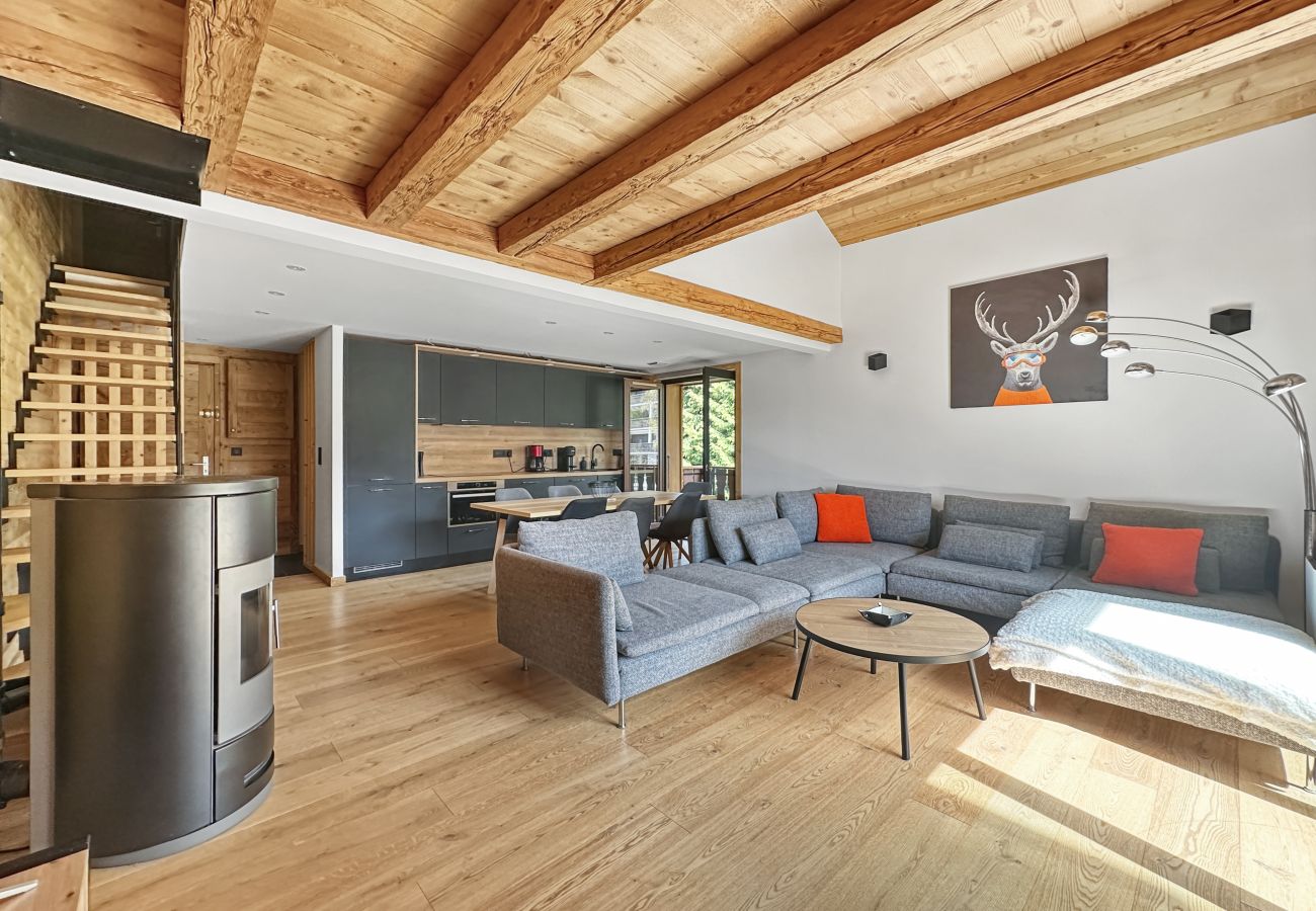 Appartement à Les Carroz d'Arâches - RB237 - Duplex 8/10 pers - Centre des Carroz Appartement à Les Carroz d'Arâches - RB237 - Duplex 8/10 pers - Centre des Carroz