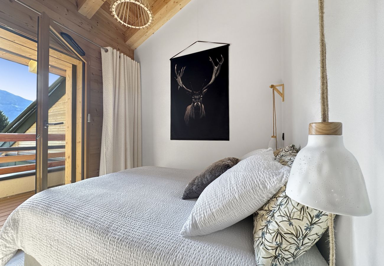 Appartement à Les Carroz d'Arâches - GRD220 - Appartement standing 4 pers pied de piste Appartement à Les Carroz d'Arâches - GRD220 - Appartement standing 4 pers pied de piste