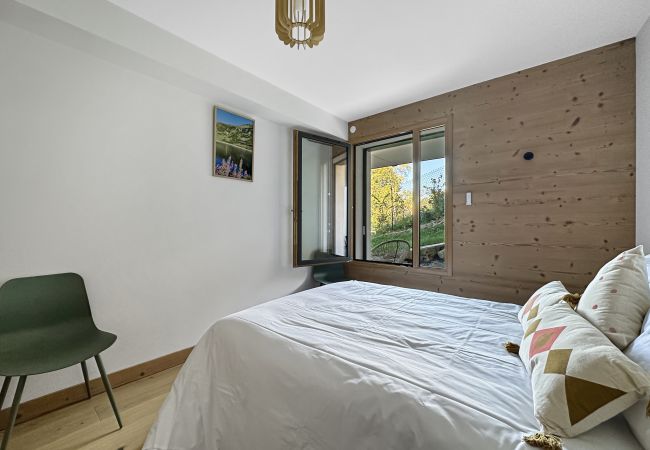 Appartement à Les Carroz d'Arâches - GRD005 - Appartement standing 6 pers pied de piste Appartement à Les Carroz d'Arâches - GRD005 - Appartement standing 6 pers pied de piste