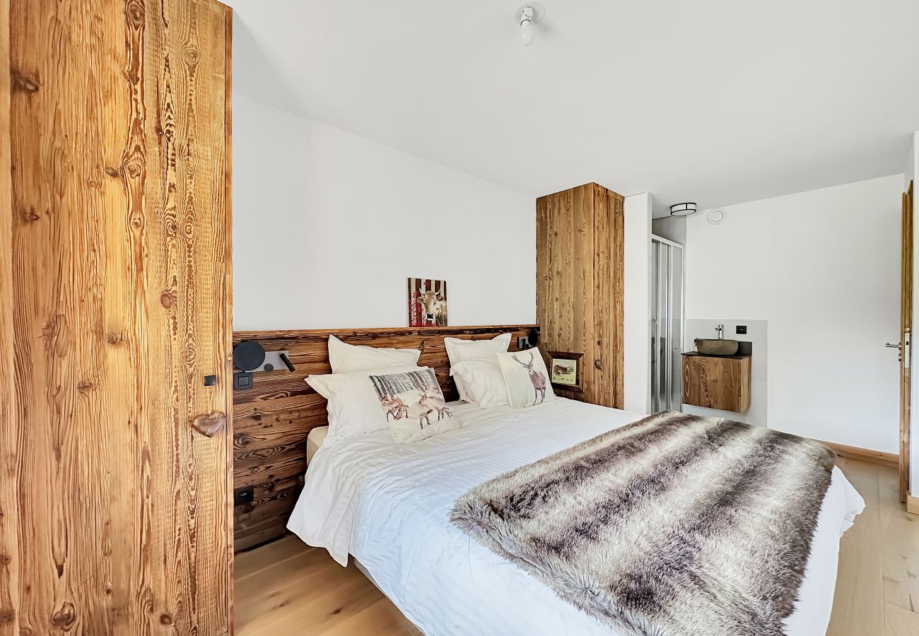 Appartement à Les Carroz d'Arâches - GRD114 -Appartement standing 6 pers. pied de piste Appartement à Les Carroz d'Arâches - GRD114 -Appartement standing 6 pers. pied de piste