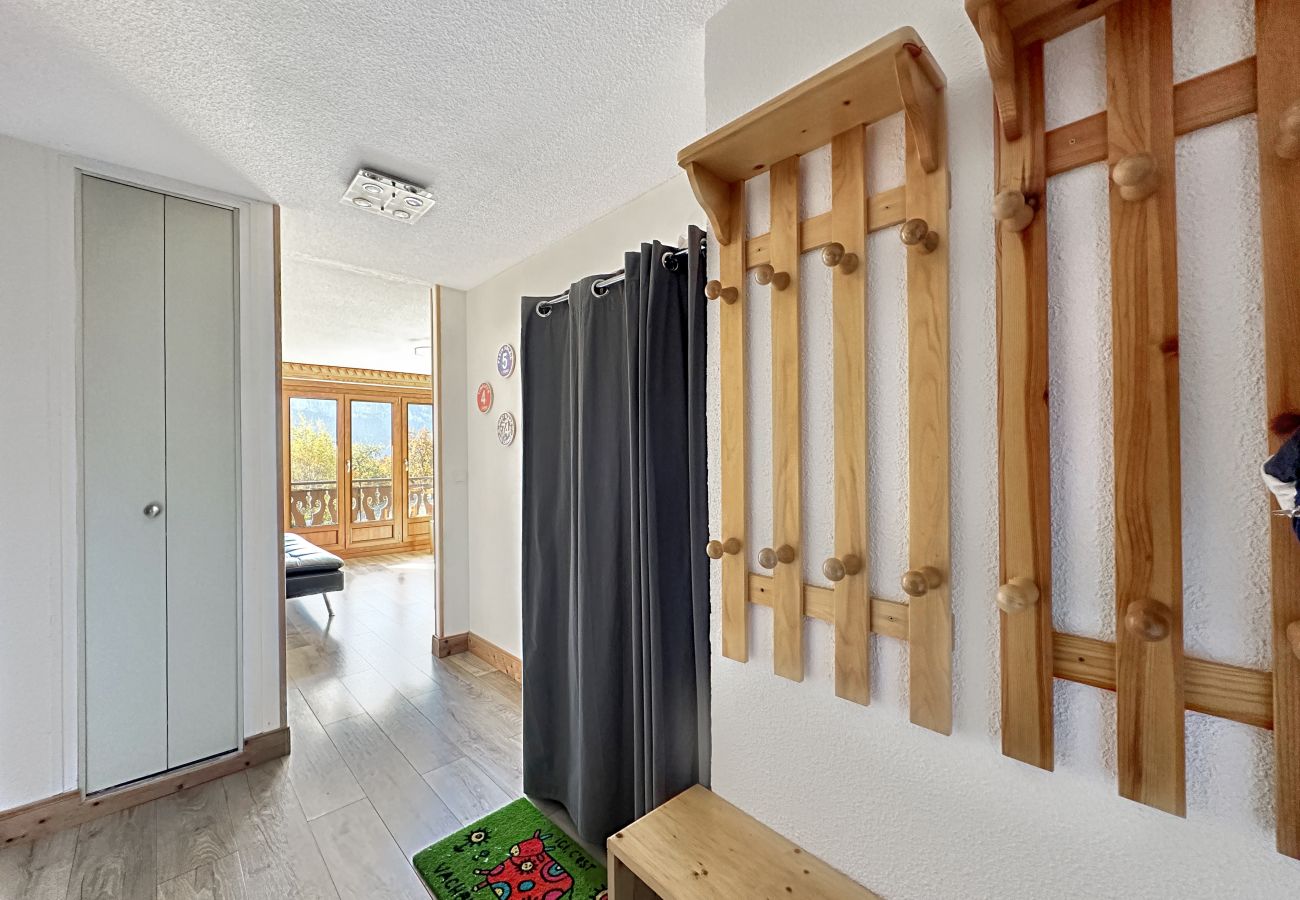 Appartement à Les Carroz d'Arâches - PE262 - 4/6 personnes proximité centre village Appartement à Les Carroz d'Arâches - PE262 - 4/6 personnes proximité centre village