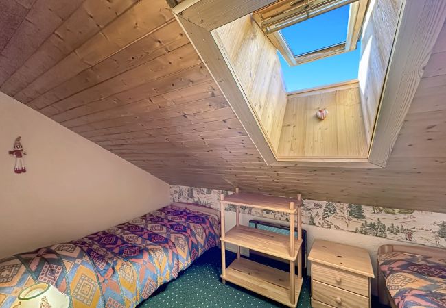 Appartement à Les Carroz d'Arâches - OB219 - 4 pièces Duplex 6 personnes proche pistes Appartement à Les Carroz d'Arâches - OB219 - 4 pièces Duplex 6 personnes proche pistes