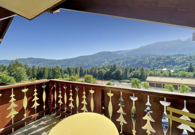 Appartement à Les Carroz d'Arâches - TRAA15 - Appartement 3 pièces proximité skibus Appartement à Les Carroz d'Arâches - TRAA15 - Appartement 3 pièces proximité skibus