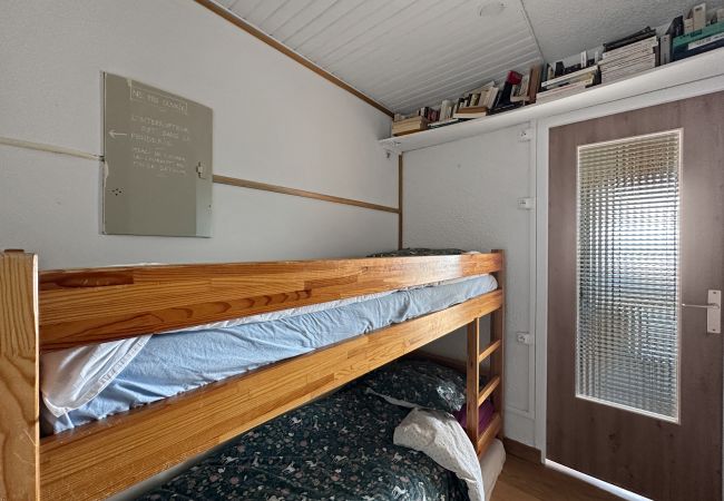 Appartement à Les Carroz d'Arâches - BB222 - 3 pièces mezzanine 6 pers pied de pistes Appartement à Les Carroz d'Arâches - BB222 - 3 pièces mezzanine 6 pers pied de pistes