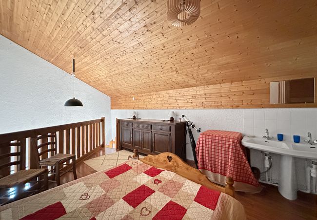 Appartement à Les Carroz d'Arâches - BB222 - 3 pièces mezzanine 6 pers pied de pistes Appartement à Les Carroz d'Arâches - BB222 - 3 pièces mezzanine 6 pers pied de pistes