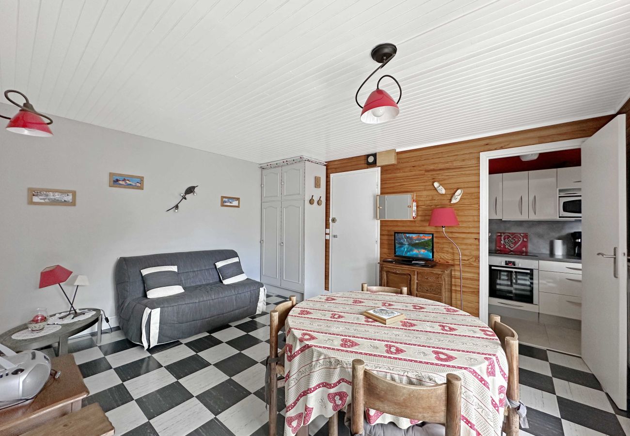 Appartement à Les Carroz d'Arâches - MAR219 - Appartement 4-5 pers. centre village